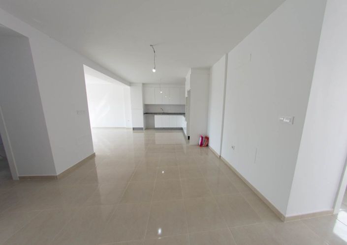 Image No.10-2 Bed Country House for sale