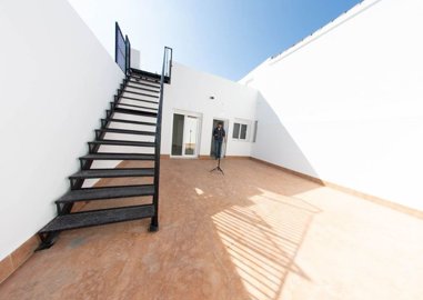 4491c510c93308062edef4882d35a34982250