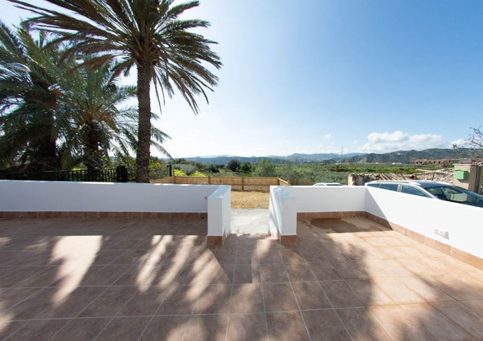 Image No.2-2 Bed Country House for sale