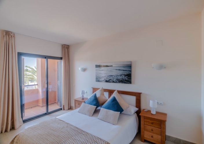 Image No.10-2 Bed Apartment for sale