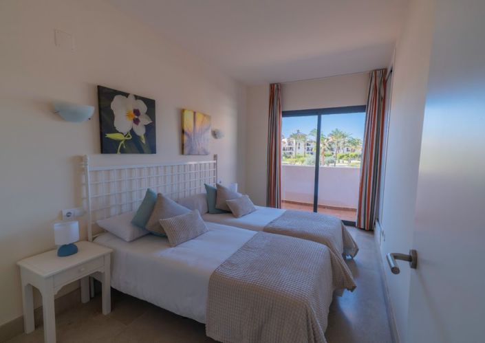 Image No.11-2 Bed Apartment for sale