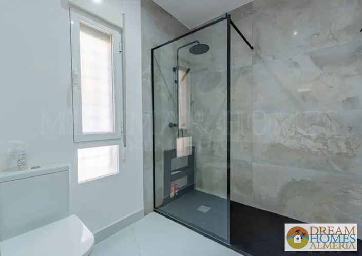 Image No.26-4 Bed Villa for sale