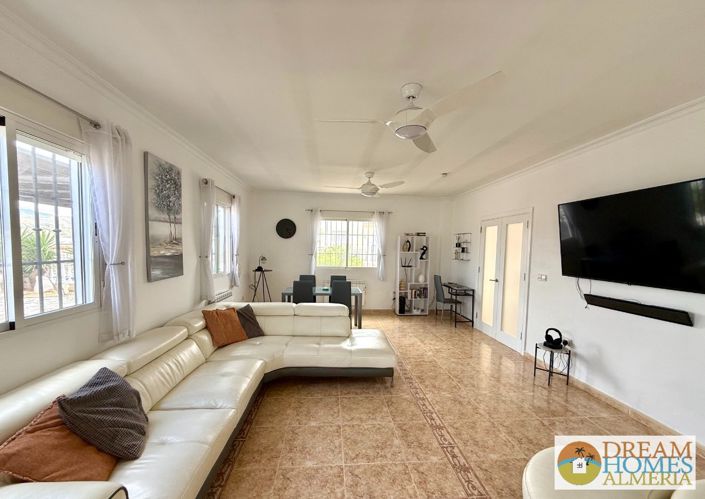Image No.17-3 Bed Villa for sale