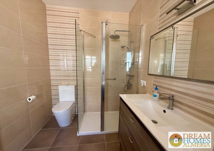 Image No.26-3 Bed Villa for sale