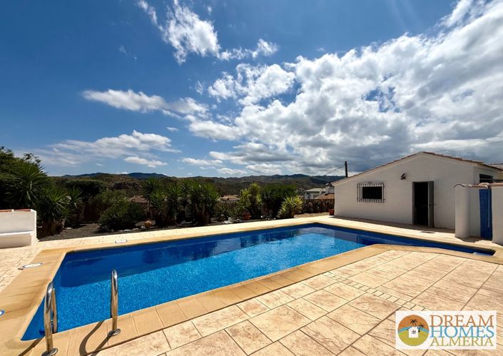 Image No.7-3 Bed Villa for sale