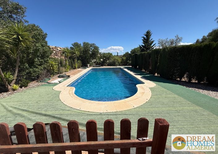 Image No.19-3 Bed Villa for sale