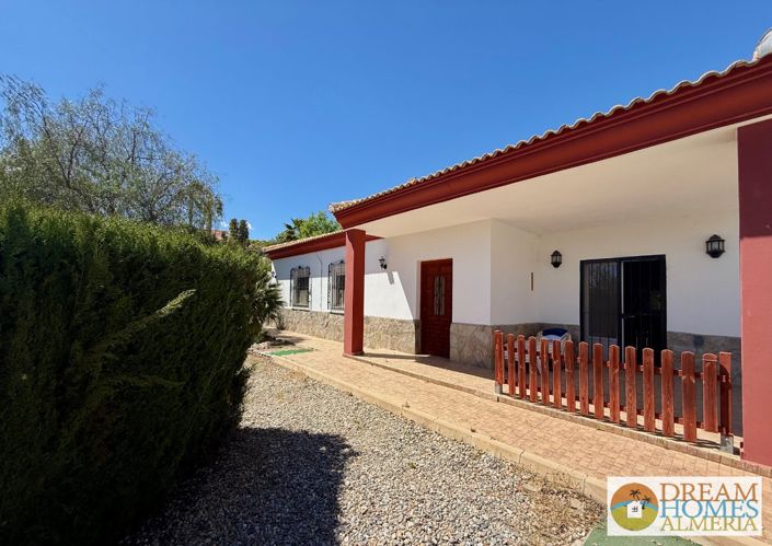 Image No.3-3 Bed Villa for sale