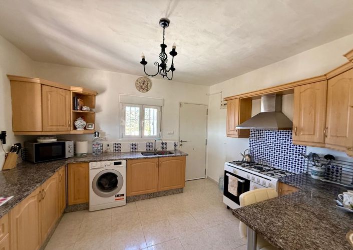 Image No.18-3 Bed Villa for sale
