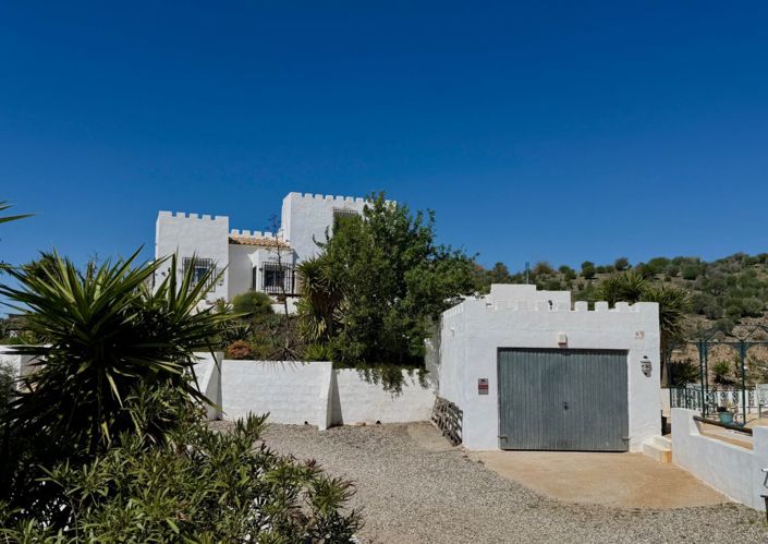Image No.32-3 Bed Villa for sale