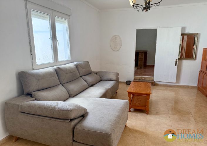 Image No.22-3 Bed Country House for sale