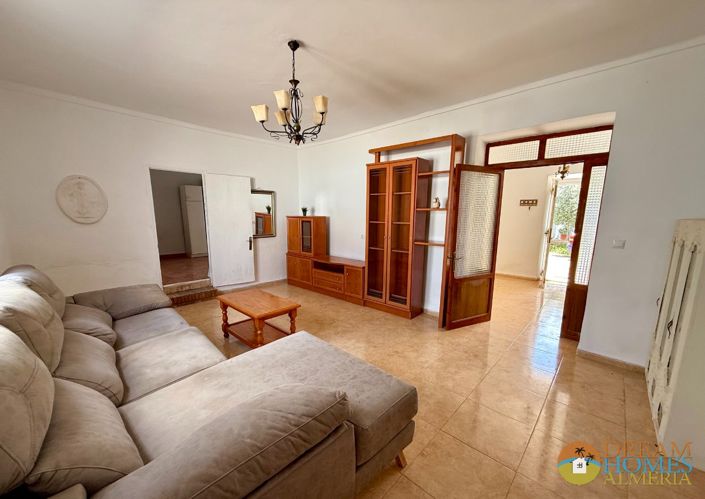 Image No.4-3 Bed Country House for sale
