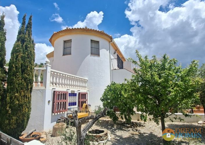 Image No.5-4 Bed Country House for sale