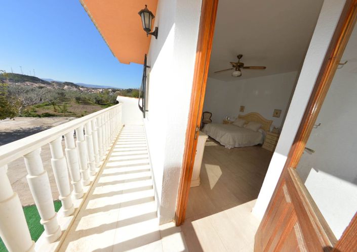 Image No.15-7 Bed Country House for sale