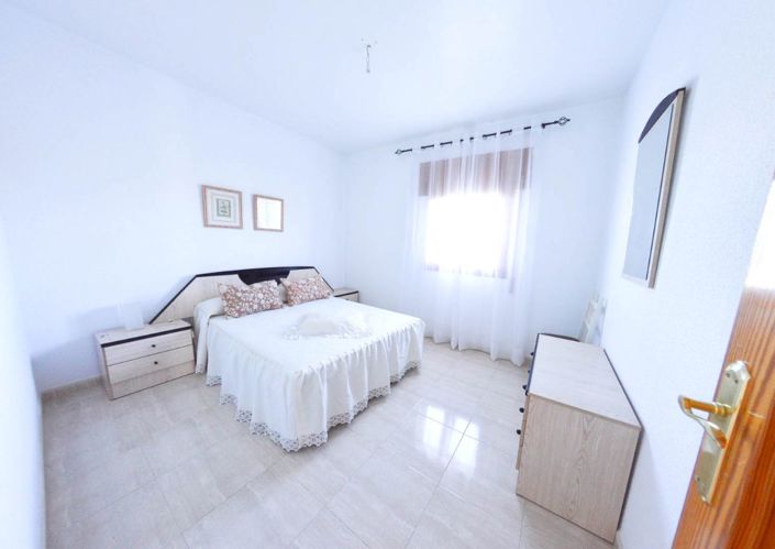 Image No.25-7 Bed Country House for sale
