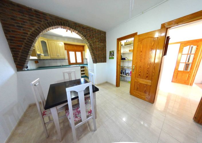 Image No.33-7 Bed Country House for sale