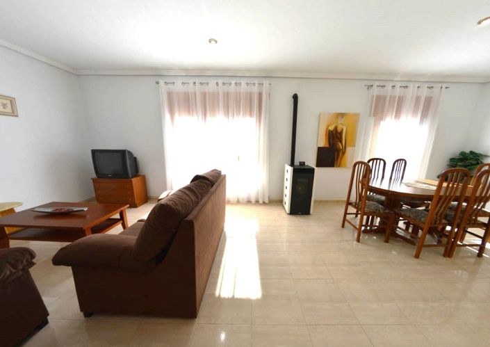 Image No.37-7 Bed Country House for sale