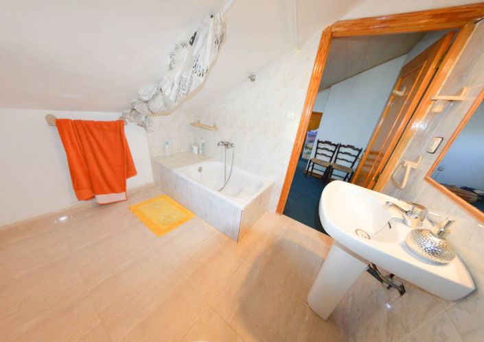 Image No.43-7 Bed Country House for sale