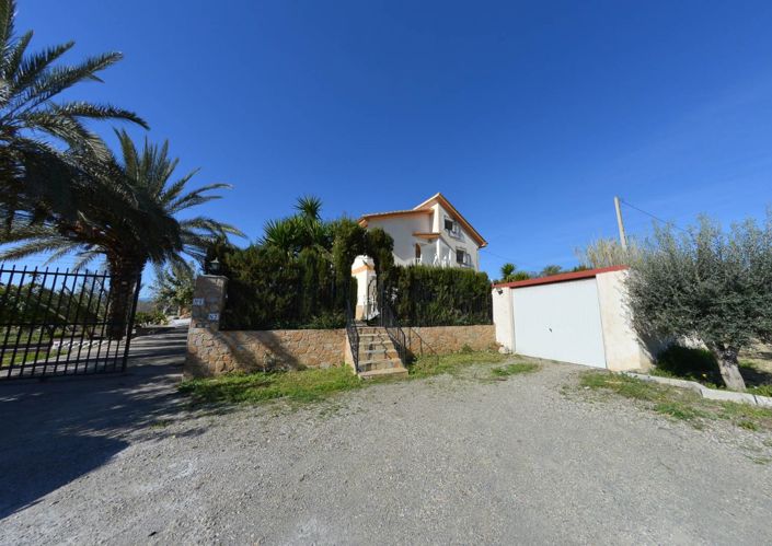 Image No.8-7 Bed Country House for sale
