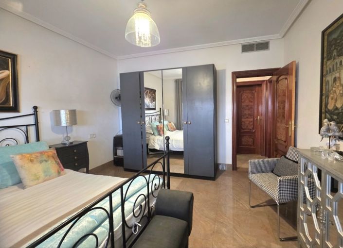 Image No.23-4 Bed Villa for sale