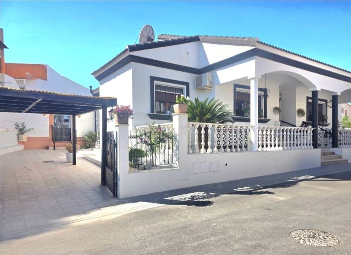 Image No.33-4 Bed Villa for sale