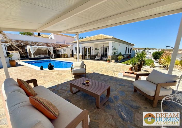 Image No.13-3 Bed Villa for sale