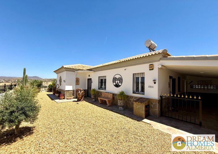 Image No.19-3 Bed Villa for sale