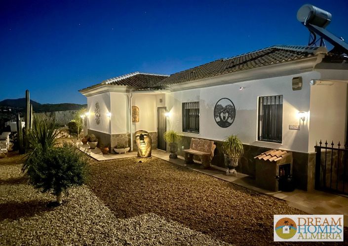 Image No.42-3 Bed Villa for sale