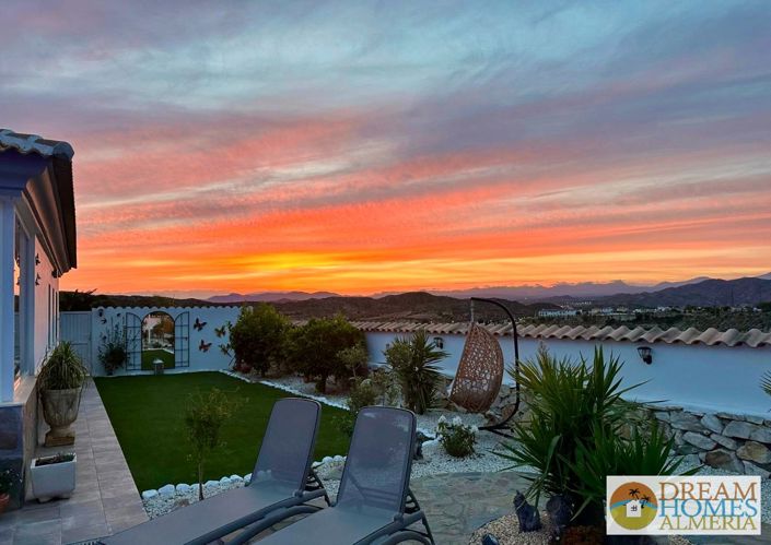 Image No.43-3 Bed Villa for sale