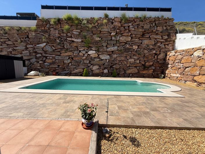 Image No.33-3 Bed Villa for sale