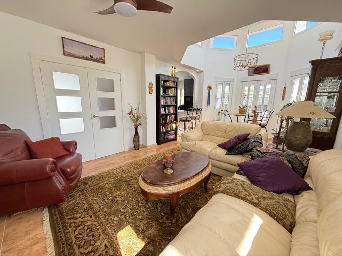 Image No.4-3 Bed Villa for sale
