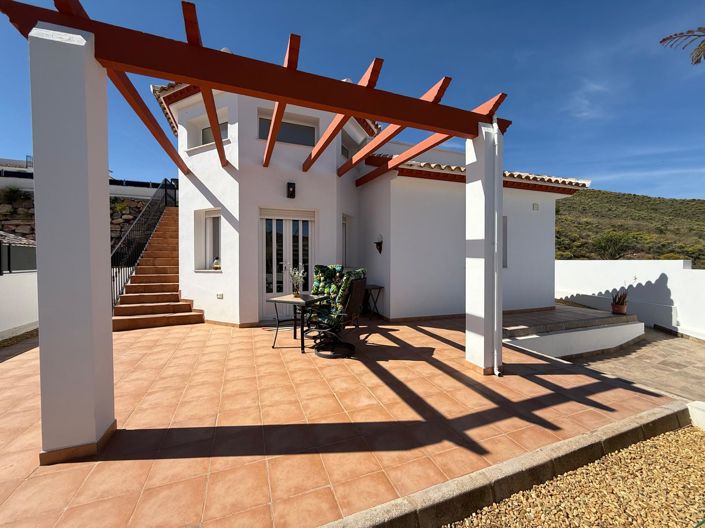 Image No.5-3 Bed Villa for sale