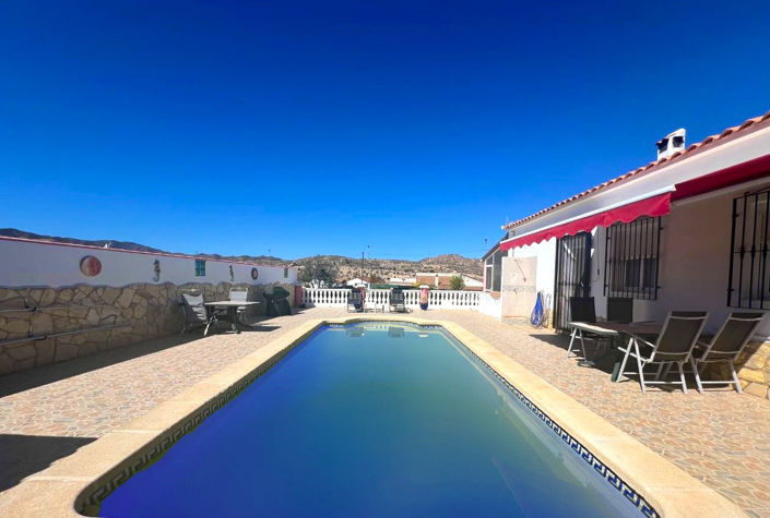 Image No.14-2 Bed Villa for sale