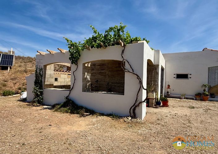 Image No.32-2 Bed Villa for sale
