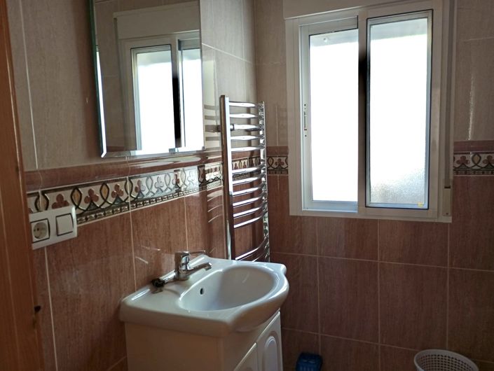 Image No.12-3 Bed Villa for sale