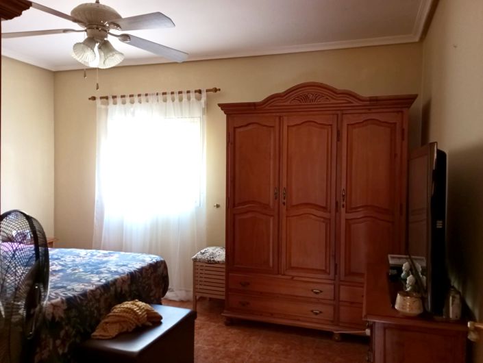 Image No.17-3 Bed Villa for sale
