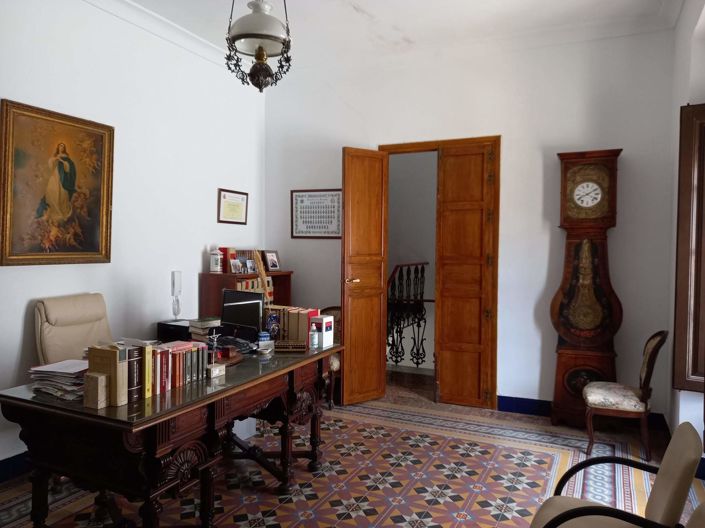 Image No.10-5 Bed Townhouse for sale