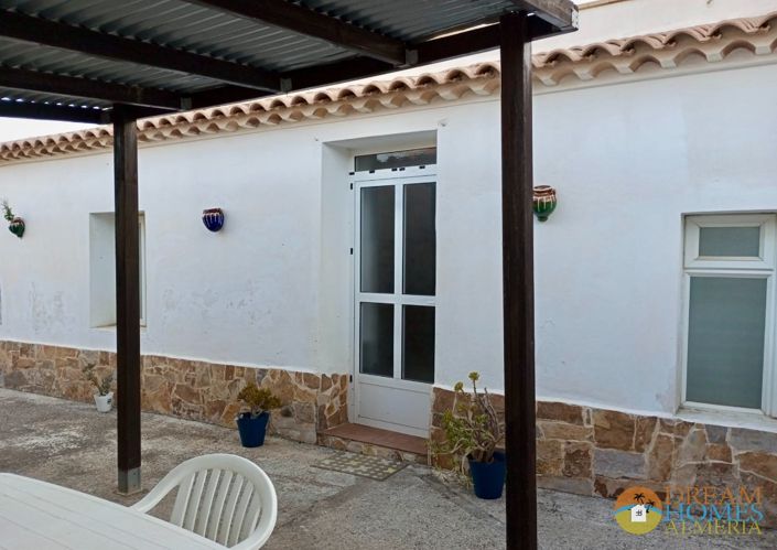Image No.4-2 Bed Townhouse for sale