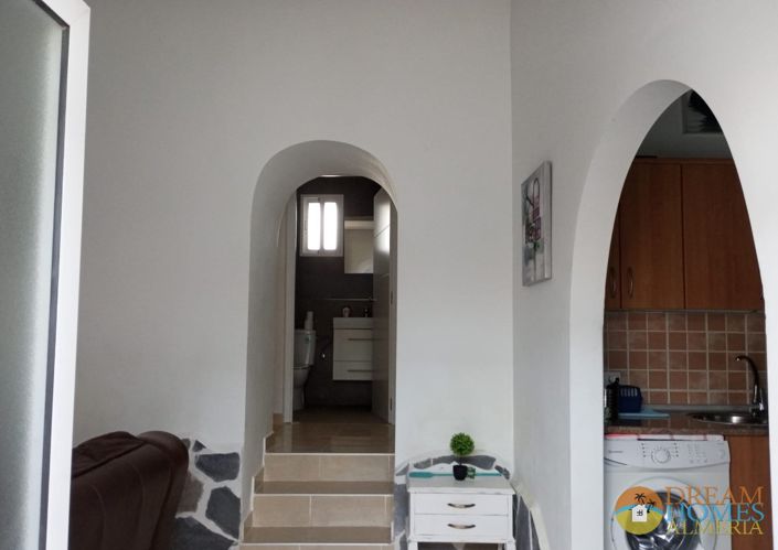 Image No.5-2 Bed Townhouse for sale
