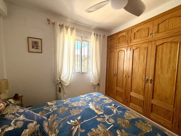 Image No.20-2 Bed Villa for sale