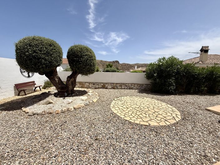 Image No.29-2 Bed Villa for sale