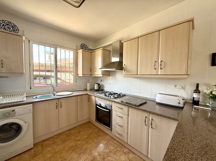 Image No.7-2 Bed Villa for sale