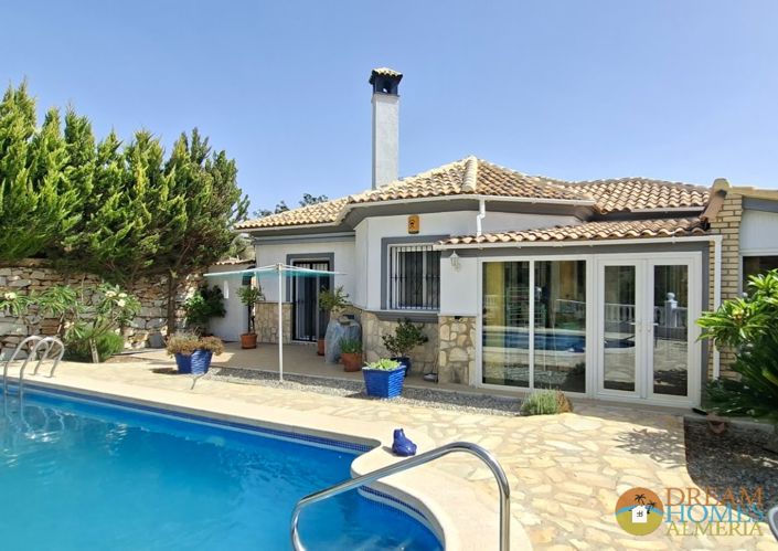 Image No.17-3 Bed Villa for sale
