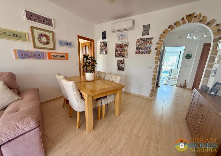 Image No.12-3 Bed Villa for sale