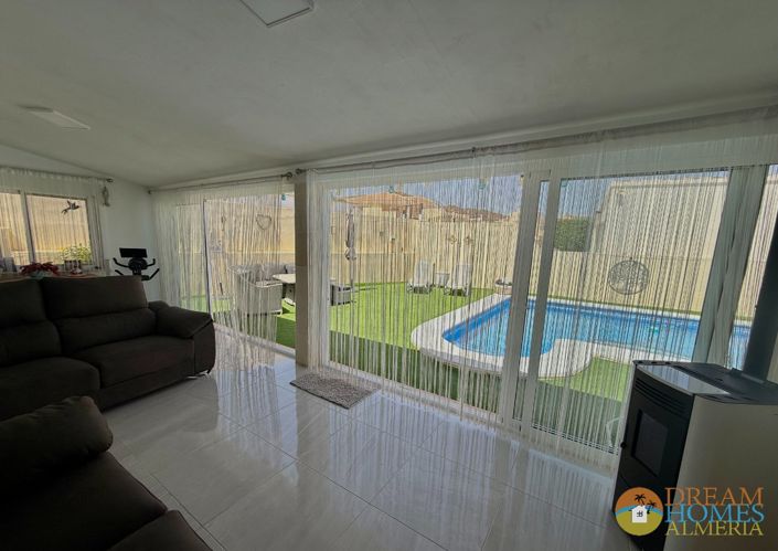 Image No.17-3 Bed Villa for sale