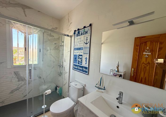 Image No.25-3 Bed Villa for sale