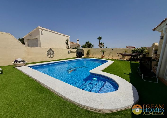 Image No.32-3 Bed Villa for sale