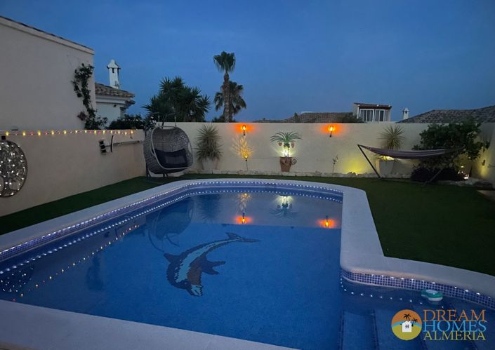 Image No.40-3 Bed Villa for sale