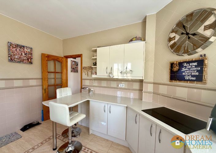 Image No.7-3 Bed Villa for sale