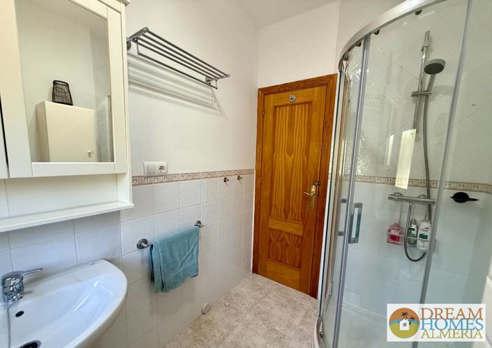 Image No.25-2 Bed Villa for sale