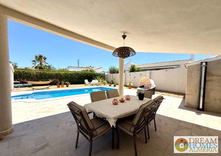 Image No.6-2 Bed Villa for sale